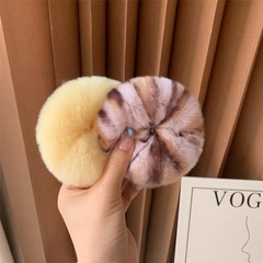 可爱い真毛秋冬毛ヘアリングラッキーズ毛のぬいぐるみのひも豚大肠の皮筋の少女の髪饰りins髪のひも