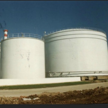 济宁大地，承接各种网架工程、油罐、管道、钢结构