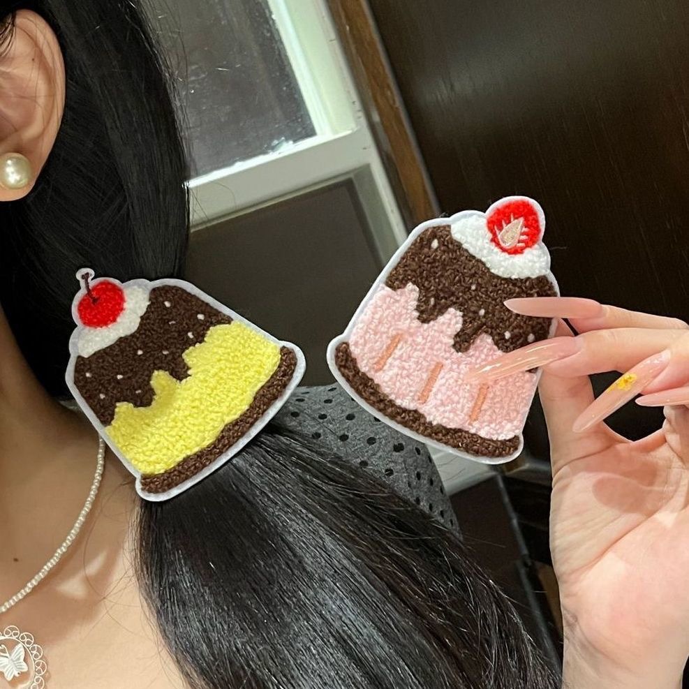New Quirky and Funny Food-Shaped Hair Bangs Stickers, Soft and Cute Cartoon Cake Design, Traceless Magic Stickers for Girls, Organizing Tool