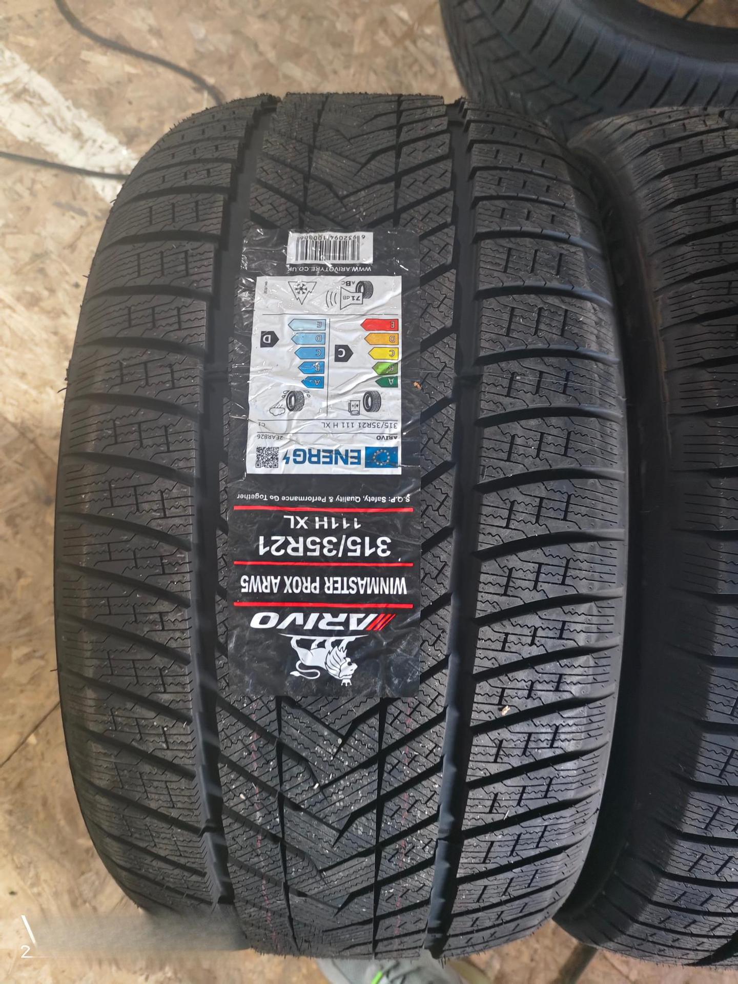 285/40R21 Winter Snow Tires 315/35R21 Can Be Studded Front and Rear with 275/40R21 Can Be Studded