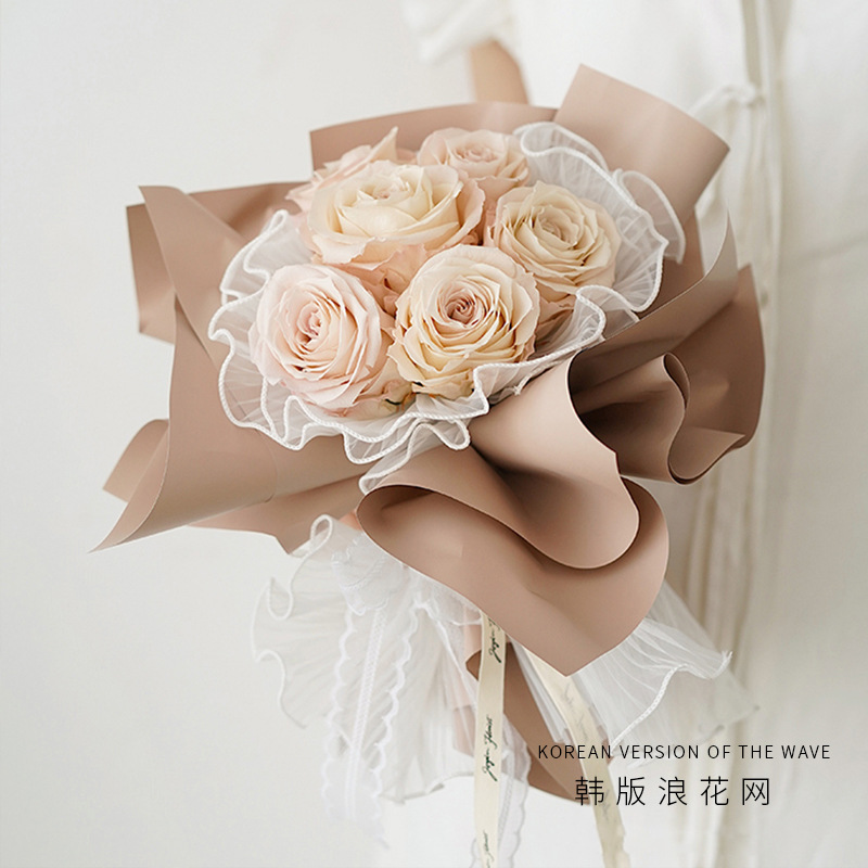 Hilo de aerosol de perlas de estilo coreano plisado hilo de perlas DIY bolsa de hilo de flores forro de hilo de malla de flores materiales de embalaje al por mayor