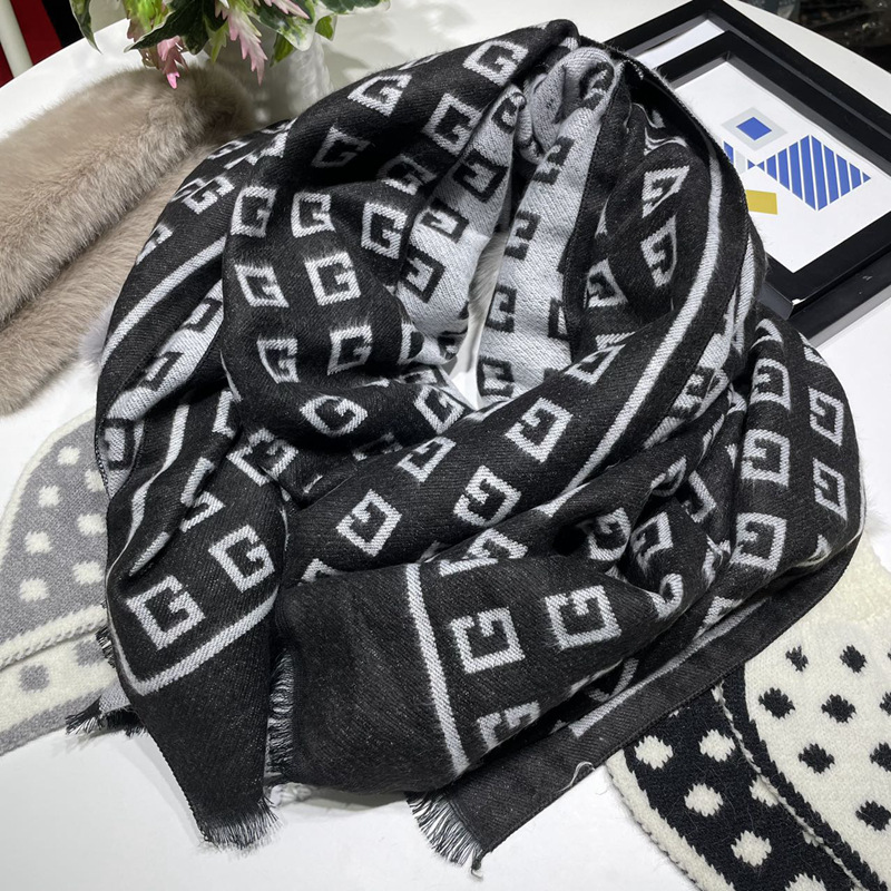Netizen Live Letter Scarf Women's Winter New Korean Edition Double sided Thickened and Warm Imitation Cashmere Neck_voghion.com