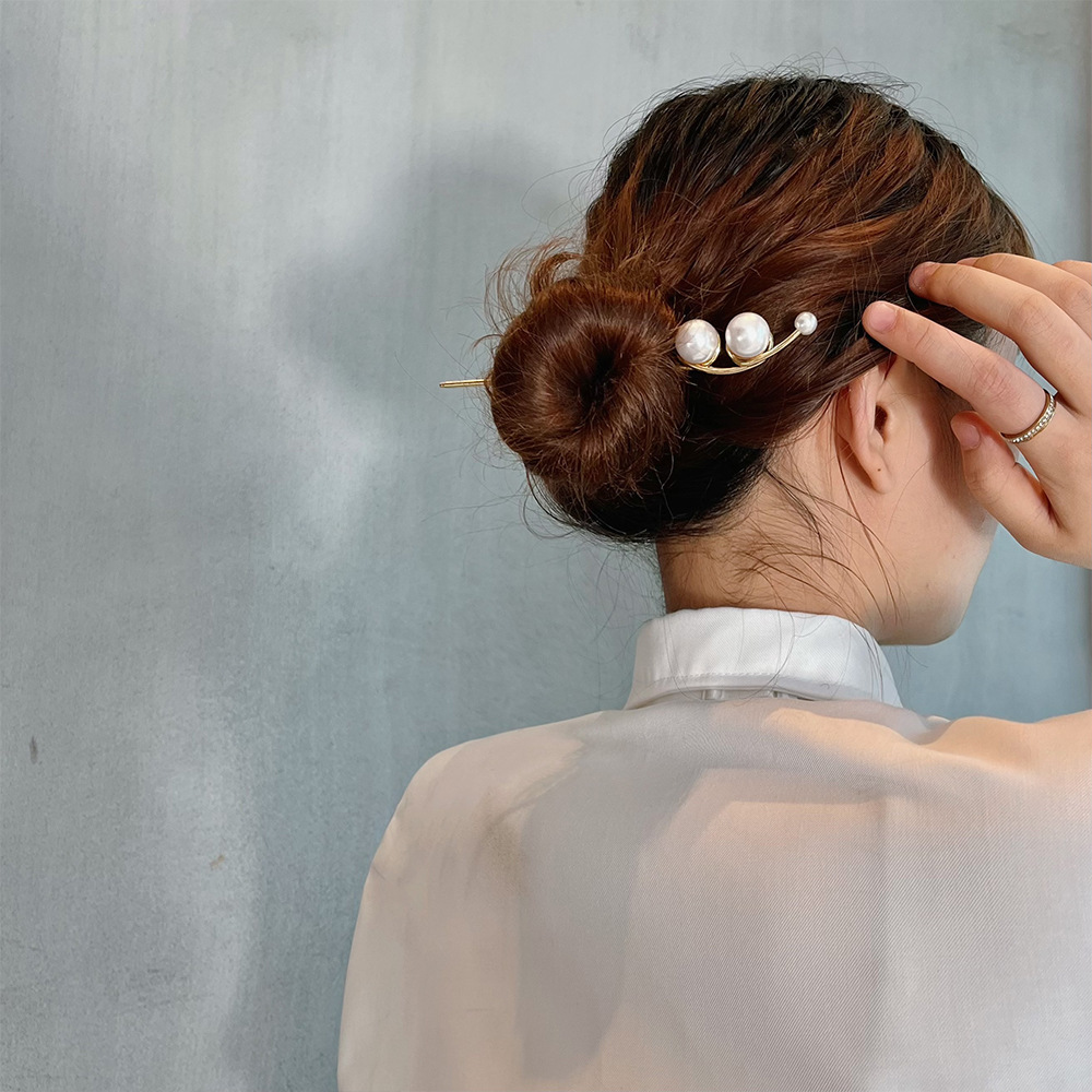 Horquillas de pelo vintage de estilo europeo y americano, elegantes y sofisticadas horquillas de perlas en forma de U para mujer.