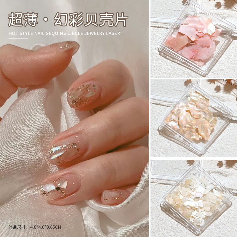 Manicuría irregular conchas de color fantasma rojo en línea con el mismo tipo de abalón natural ultra delgado fragmentos japoneses de decoración de uñas