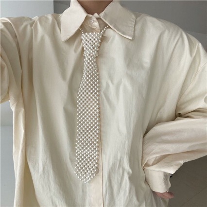 Cross-border Exaggerated Pearl Bow Tie Arrow Tie Heavy Industry Weaving Center Wear Neck Chain Neckline Accessories Original Handmade