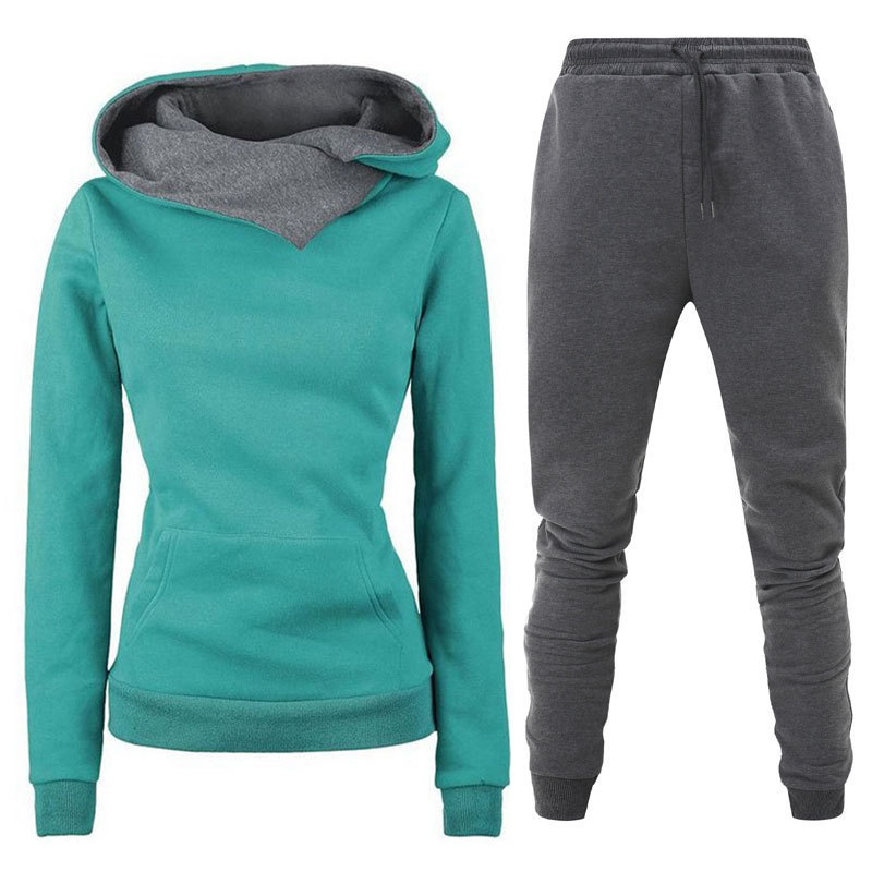En stock 23 Otoño e Invierno Nuevo traje de ropa deportiva con Capucha forrada de lana para mujer bolso cálido suéter pantalones ropa de mujer al por mayor