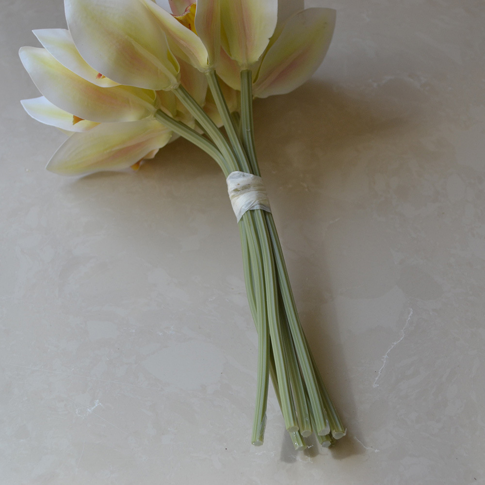 cymbidiums with bunches and flowers in hand, home model room decoration, dining table and coffee table decorations, fake flowers_voghion.com