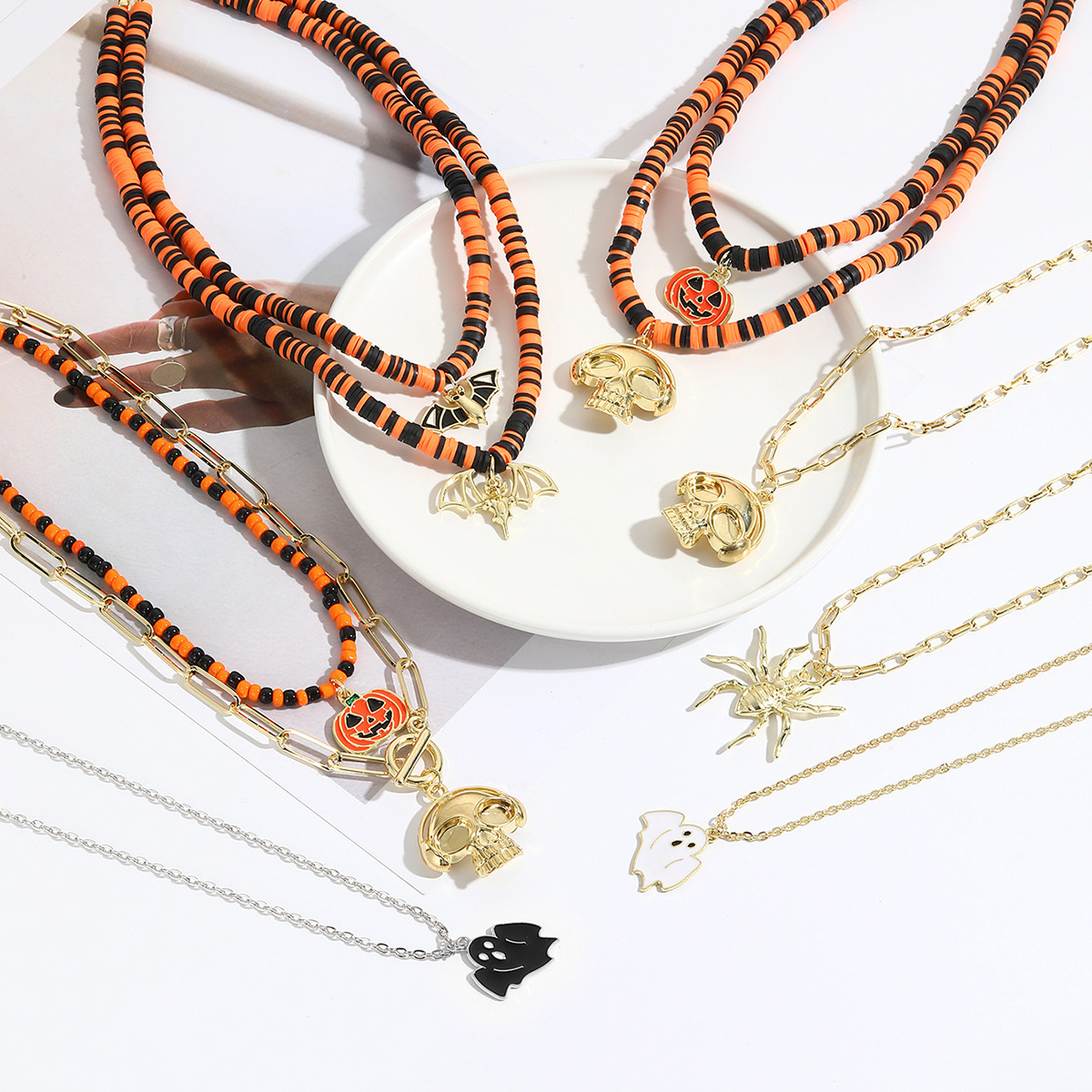11g Weight Zinc Alloy Pendant Material Pendant Necklace Classification Seed Bead Chain Material 1 Piece Quantity Festival, Street Occasion Zinc alloy Material Halloween Festival Pumpkin, ghost, Skull Pattern Unisex Gender Hip-Hop, Streetwear Style Hip-Hop Streetwear Pumpkin Ghost Skull Zinc Alloy Beaded Necklaces Halloween Wholesale 48