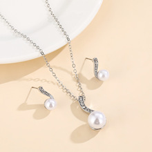 欧美新娘套装首饰 精美水滴镶钻珍珠耳环项链两件套婚礼饰品厂家