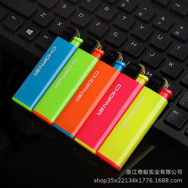 超凡一次性砂轮打火机广告明火糖果色砂轮式齿轮滑轮厂家批发直发