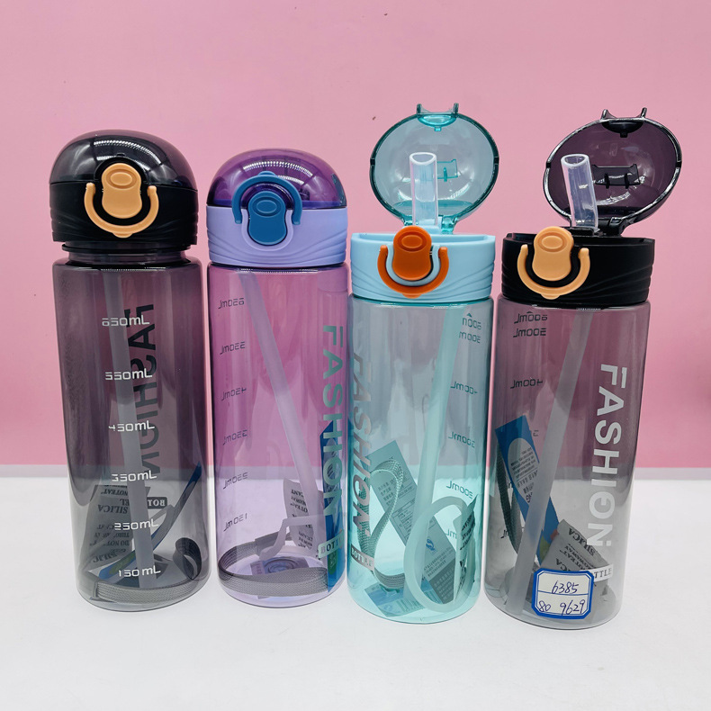 Baijia nueva taza roja neta taza de plástico 650ml taza de paja portátil taza de agua para estudiantes taza de espacio al por mayor