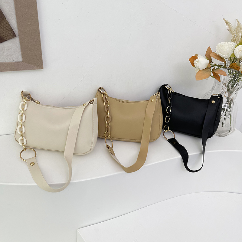 French Style Women's Chain Shoulder Bag Elegant Small Handbag_voghion.com