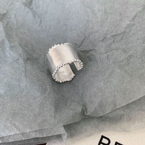 Korean version 925 sterling silver geometric minimalist ring women's design ins polka dot wide smooth ring