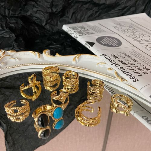 Stylish European and American-style chic trendy new gold ring—creative, versatile, and perfect for influencer bloggers and their fans as a matching accessory.