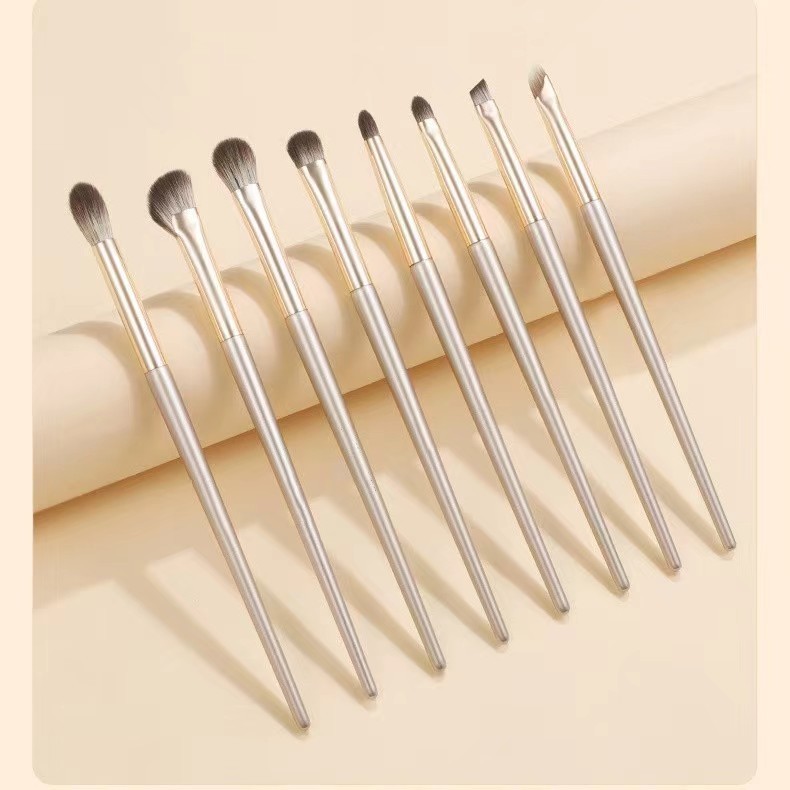 15 pinceles de maquillaje de Li Jin un conjunto completo de 13 pinceles de sombra de ojos cepillo de blush cepillo de sombra de nariz cepillo de maquillaje portátil conjunto de cepillo de maquillaje Cangzhou