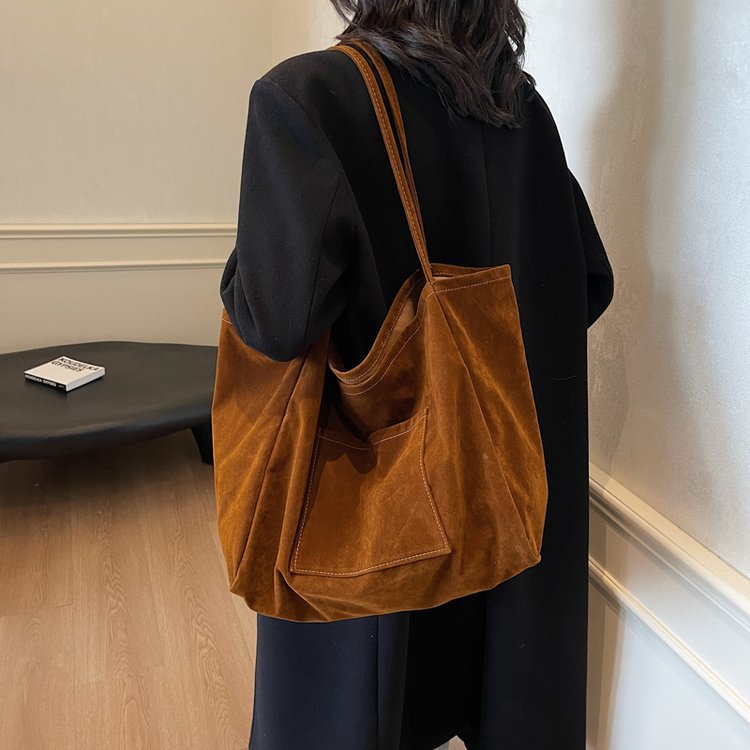 Compañerismo de moda, a partir de nuestros bolsos