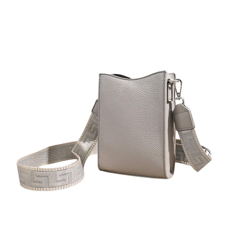 Nuevo bolso de tarjeta de todo fósforo de moda bolso de teléfono de mensajero con patrón de lichi cinturón de hombro ancho para mujer bolso de hombro simple de gran capacidad cuadrado