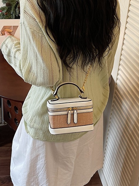Bolso para mujeres 2026 nuevo color contrastante empalme trenzado caja de mano bolso pequeño bolso cuadrado de lujo ligero de alto nivel bolso de hombro