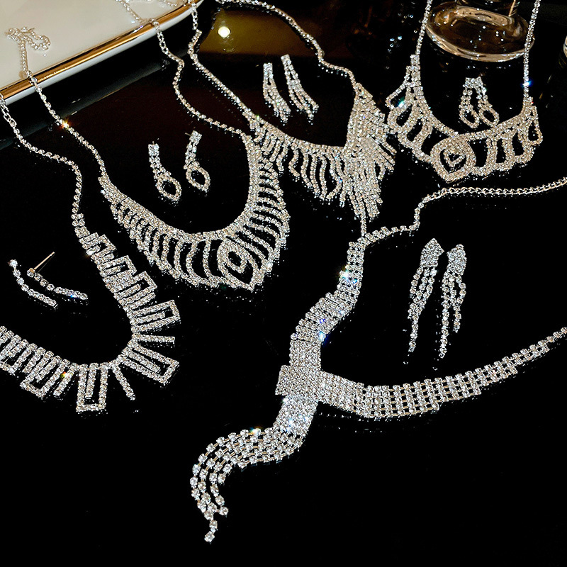 1 Set Fashion Solid Color Copper Tassel Inlay Rhinestones Womenu0027S Jewelry Set