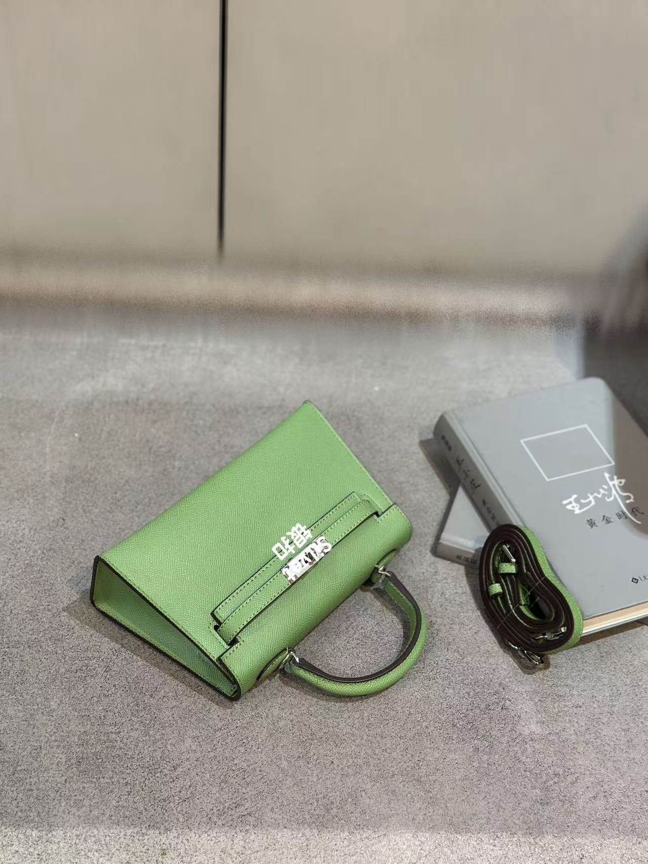Hebilla de plata aguacate / 22x7x14