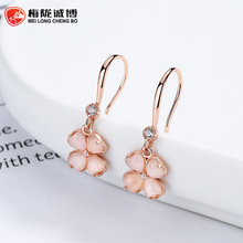 925纯银四叶草耳钩女2022新款简约风百搭潮耳环个性设计感耳饰品