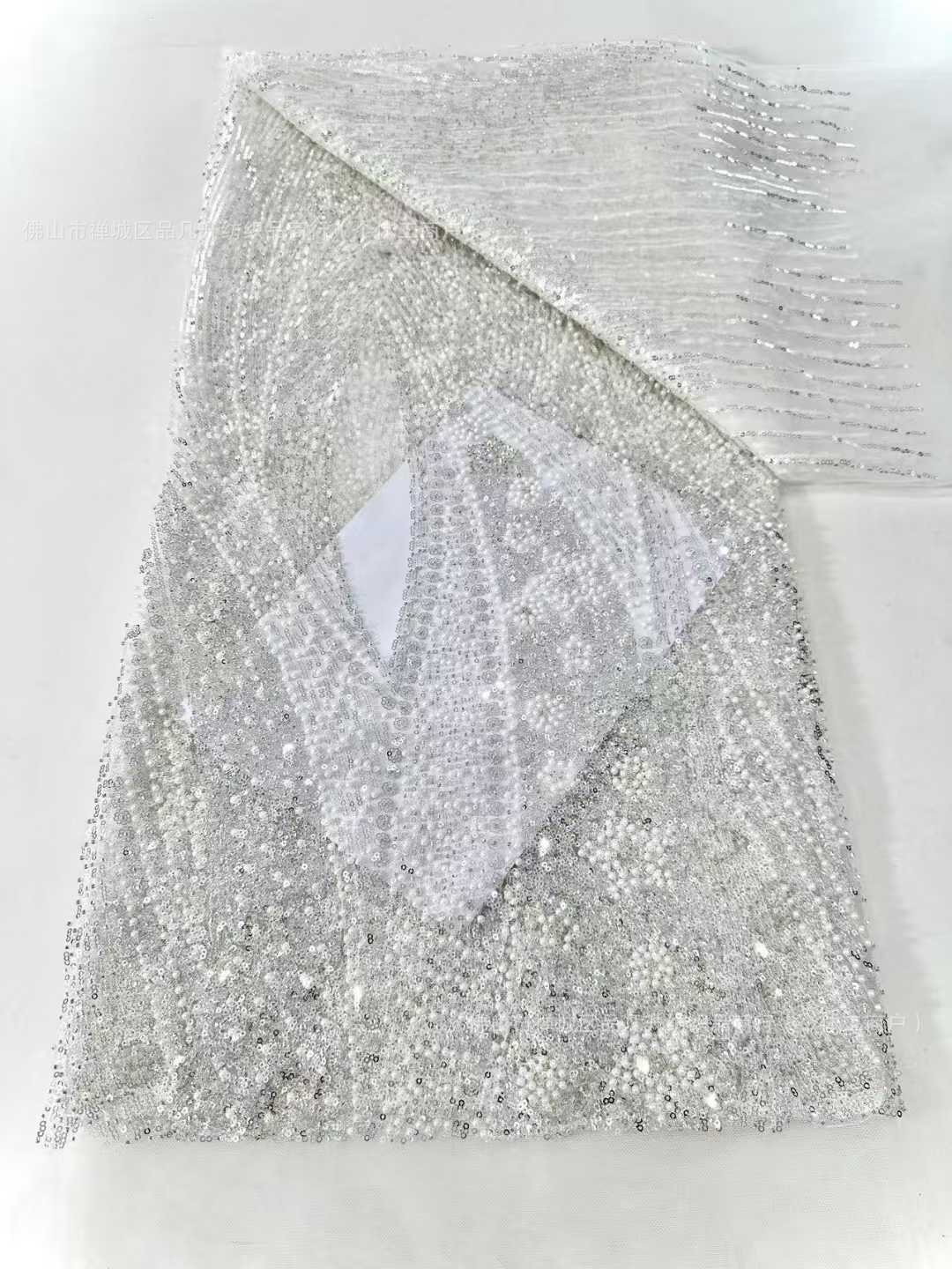 Sequinilla tela de cuentas de clavos vestido de boda vestido de noche ropa de moda fuente fábrica al por mayor