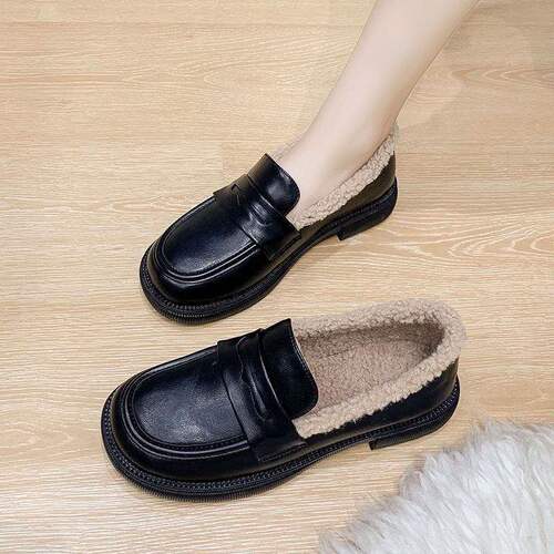 Lamb hair soft leather soft soled loafer shoes women's new mold-in shoes winter with velvet British retro small leather shoes