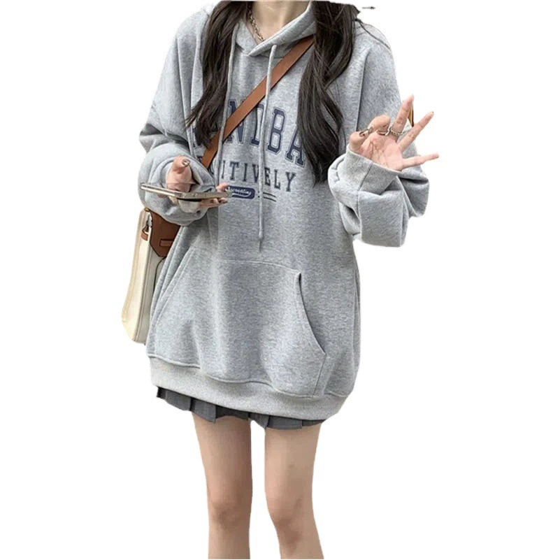 Толстая толстовка с капюшоном на флисовой подкладке для женщин, осень и зима 2024, новая свободная корейская модная студенческая куртка, модный топ с длинными рукавами.