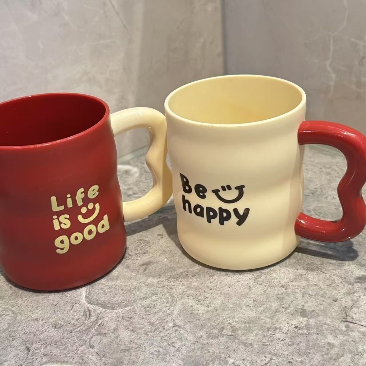 Söt tandborstmugg för par och studenter i badrummet_voghion.com