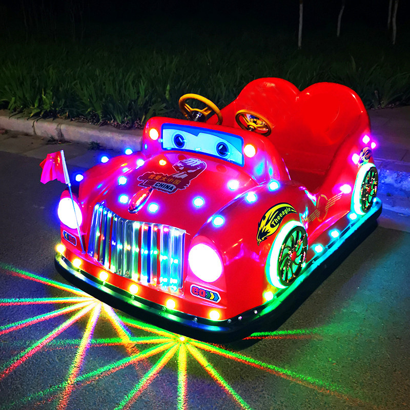 Vehículo todoterreno al aire libre para niños karting eléctrico mayorista para dos personas puede sentarse en línea cuadrada popularidad de los fabricantes de automóviles de choque