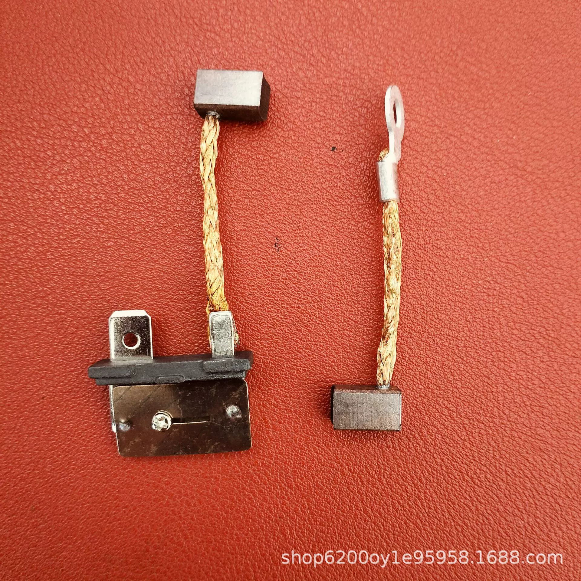 Применимо Yamaha 64E-43880-04 Углеродной щеткой двигателя подъема 64E-43891-00 и 64E-43892-00