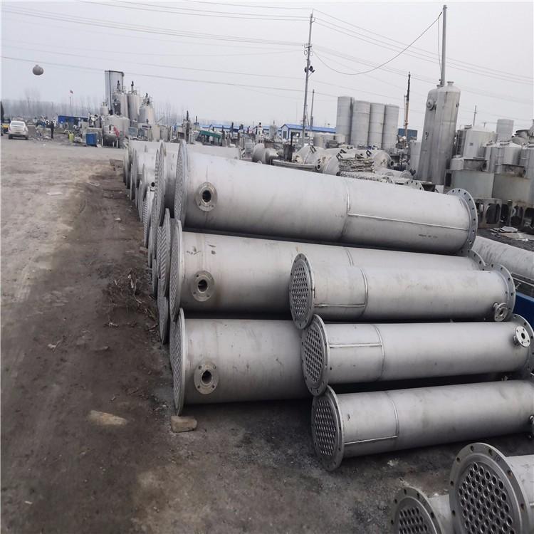 常年销售二手反应釜 长度3米列管冷凝器 量大从优