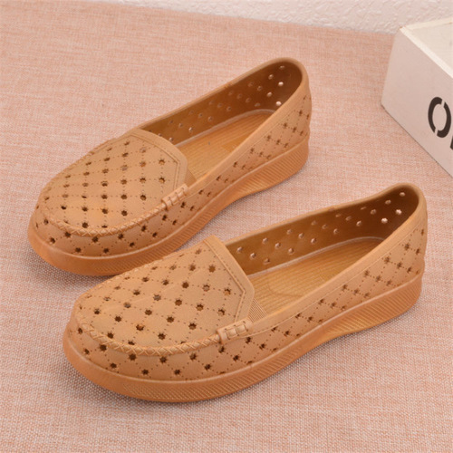 Women's Soft Sole Mother's Shoes, Breathable and Non-Slip Slides, Holes, White Nurse Shoes, Hospital White Shoes, Rain Shoes for Summer