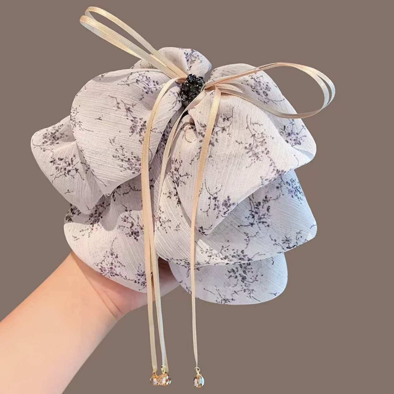 Grimm's Fairy Tale Fluffy Floral Tassel Pendant Hair Display Volume French Delicate Lazy Hairpin Ponytail Elegant Hair Accessories