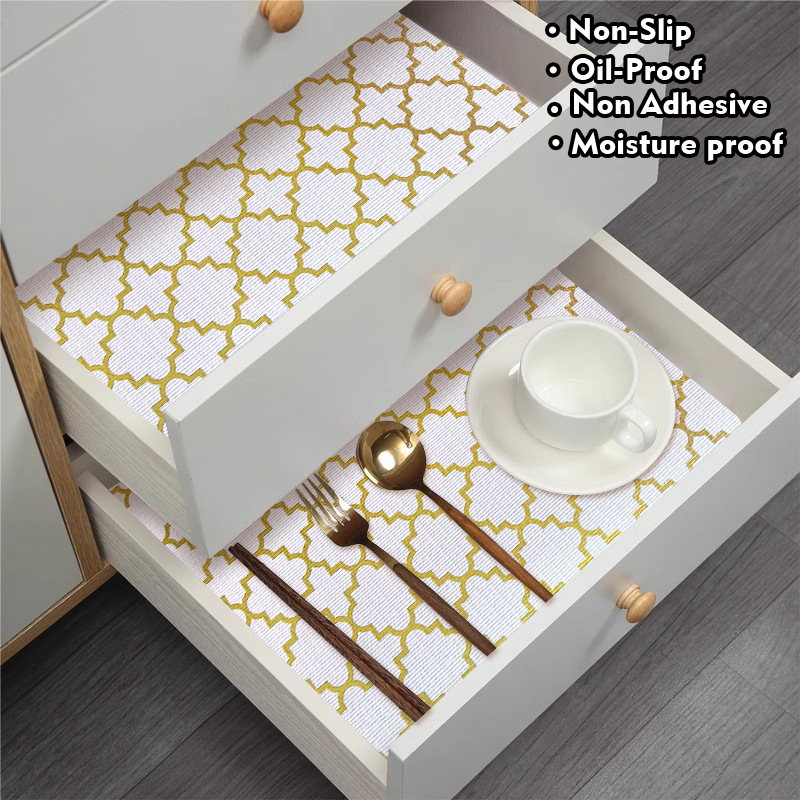 황금 네 잎 클로버