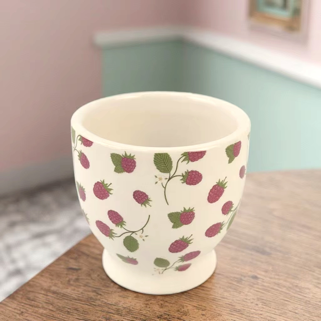 Vela de aromaterapia, patrón de fresa, taza de cerámica, vela de fragancia, caja de regalo, recuerdo de alta calidad, decoración de la sala de estar del dormitorio