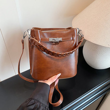 �p�ݷ�ʽŮ�p������¿�б����ٴ���Ʒ���ֵˮͰ�μ�Ҹ�°���