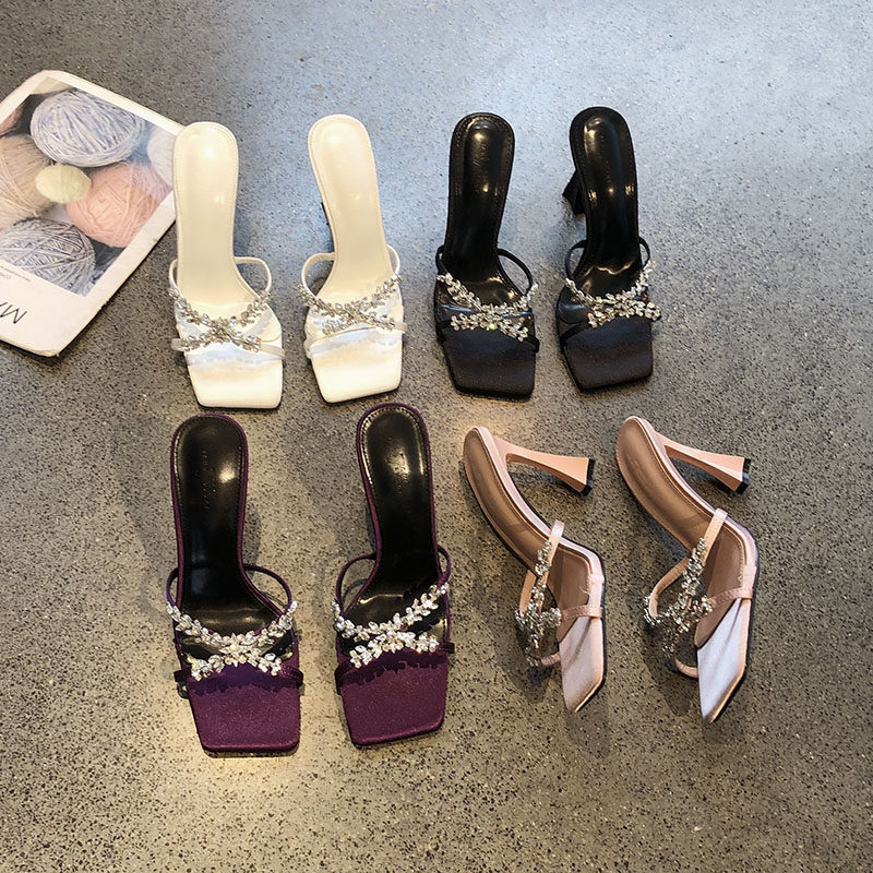 Qadın üçün açıq barmaq rhinestone sancaq dabansız sandal