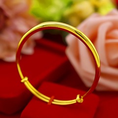 香港の専門店の規格品は砂金の金メッキのブレスレットの女性の中実の丸い腹の丸い茎の光の面をまねて手の輪を引いてお母さんに送ります。