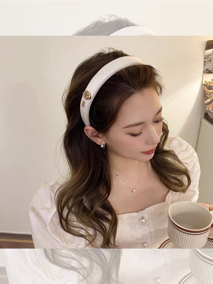 Fashion Flower Cloth Hair Band display picture 3