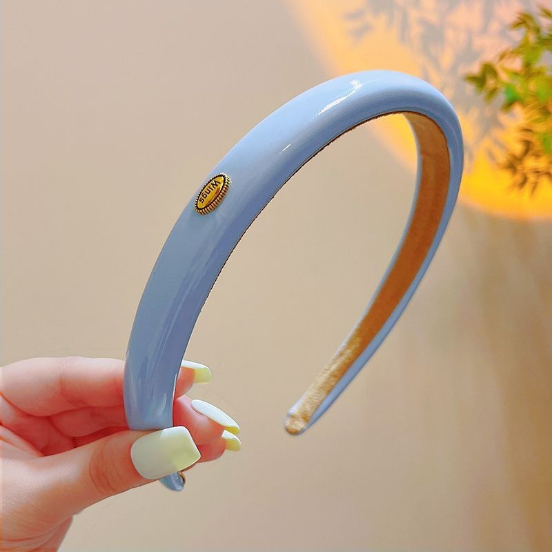 2025 nueva diadema de cabeza alta para mujer, lujo ligero, tarjeta de alta calidad, diadema de salida diaria de verano, pequeño paquete de cabello