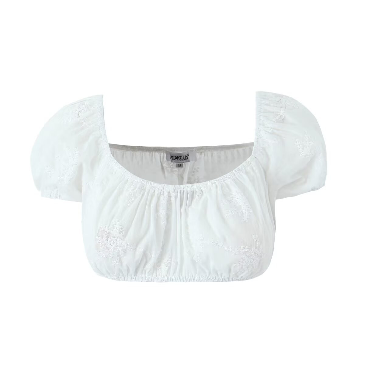 Completo estivo 2025 composto da top e gonna in pizzo francese, ideale per donne sofisticate._voghion.com