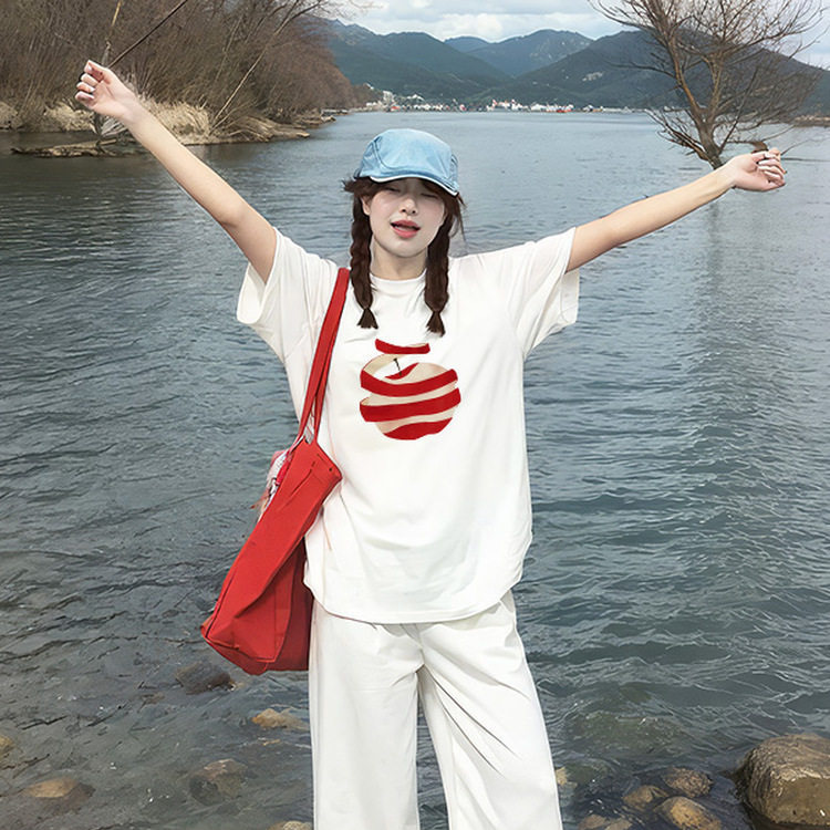 White Pure Cotton Short-Sleeve T-Shirt for Women, Plus-Size, New Popular Summer American-Style Loose Half-Sleeve Tee with a Stylish Design White Pure Cotton Short-Sleeve T-Shirt for Women, Plus-Size, New Popular Summer American-Style Loose Half-Sleeve Tee with a Stylish Design