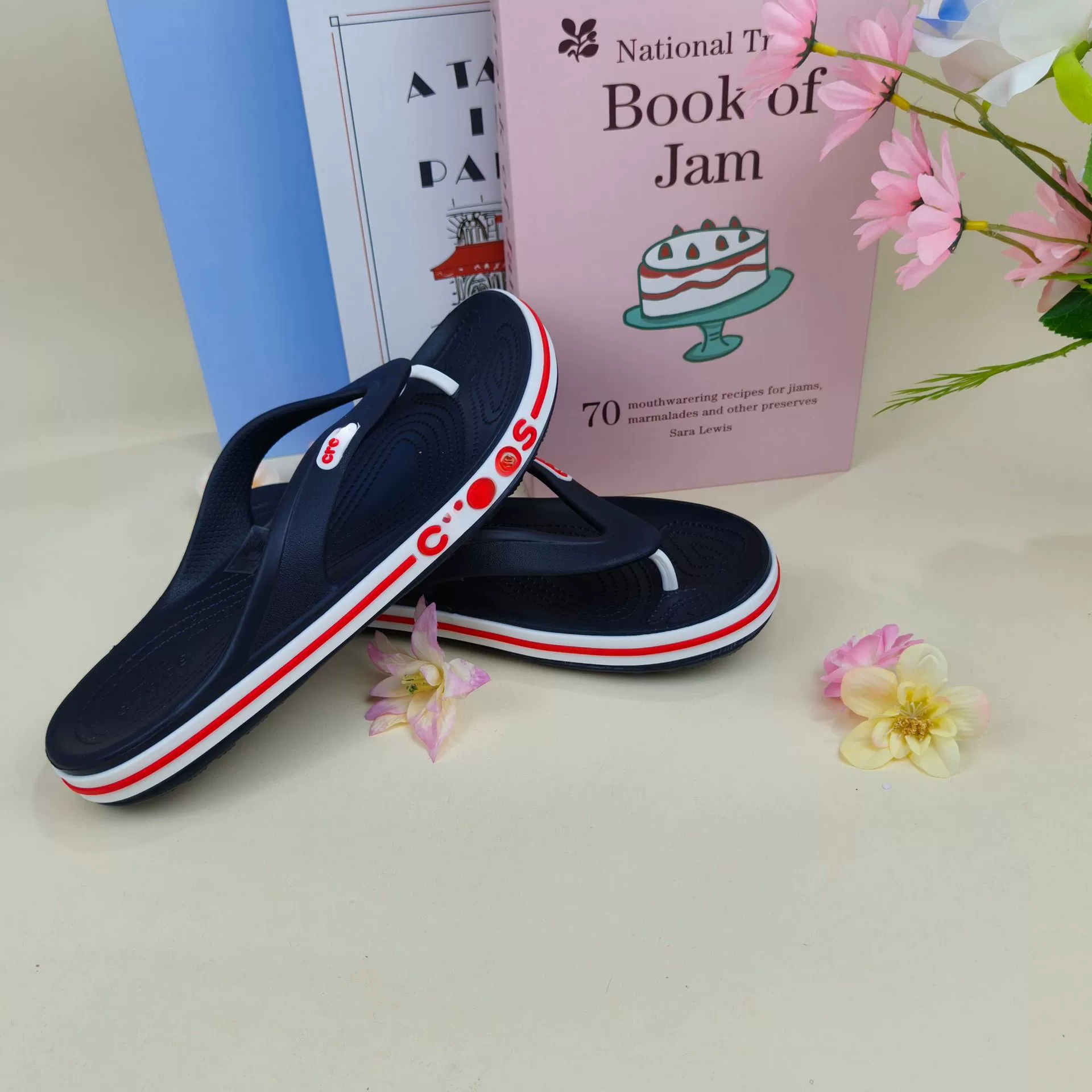 Baya Ka Luo Ban шлепанцы для мужчин и женщин летом на свежем воздухе легкая пляжная обувь нескользящая толстая подошва холодные тапочки