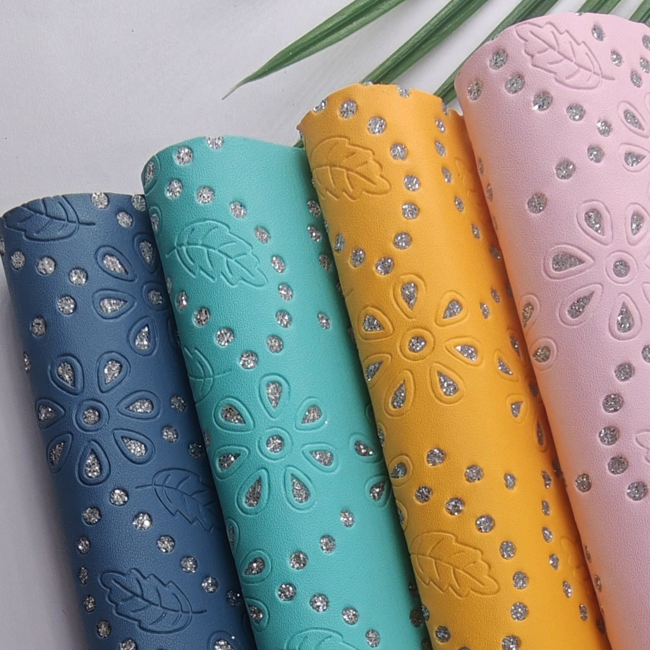 Hibiscus Perforated Glitter Leather with Diamonds Leather Mobile Phone Case Cosmetic Bag Box Mirror Leather Various Patterns