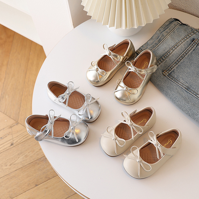 Children's Princess Shoes Girls' Leather Shoes Spring and Autumn silver Fashion Single-layer Shoes Baby Soft Sole Small Leather Shoes Girl Dress Shoes