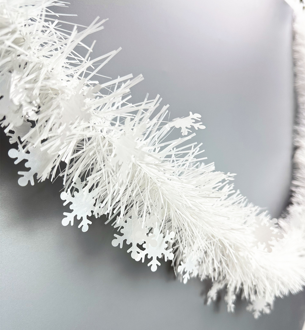 跨境圣诞节装饰彩条拉花白色雪花2米加密毛条9厘米藤条氛围布置详情6