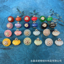 Դ�^�S�Ҳ�ɫ��֬ƴ���ه��L����ʽ�~�����۝h�����bë���r������