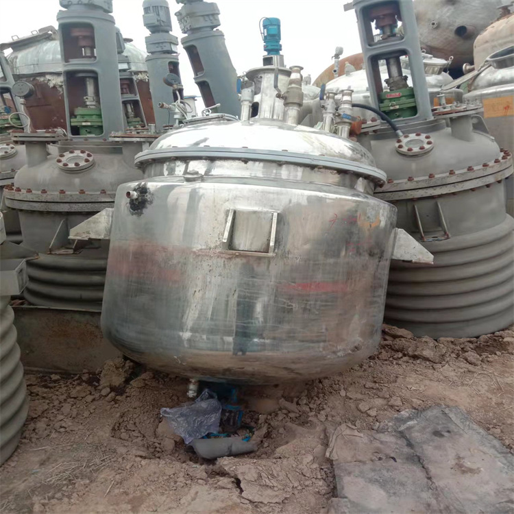 二手反应釜 800升不锈钢304反应釜 开式内盘管外加套式种类繁多