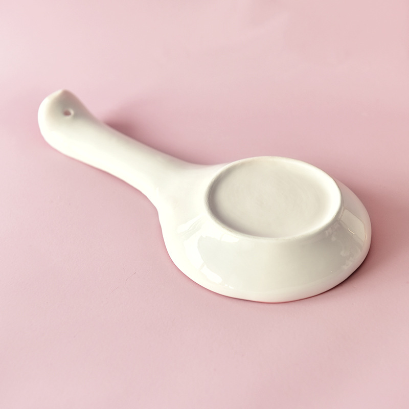 Portacucharas de cerámica rosa, estilo femenino, soporte para cucharas doméstico, adorno decorativo, transfronterizo.